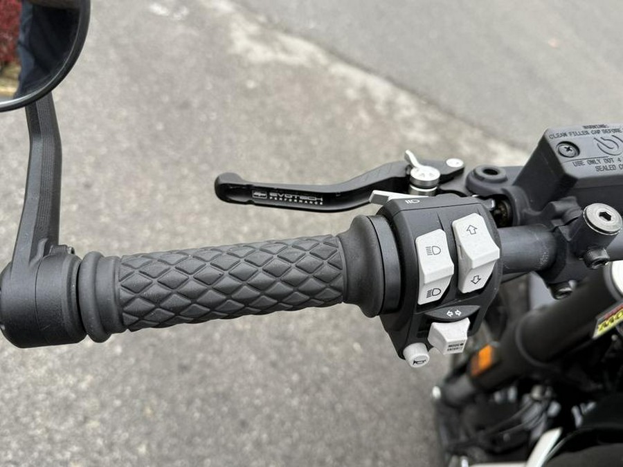 2024 Ducati Scrambler Icon (2G) Black