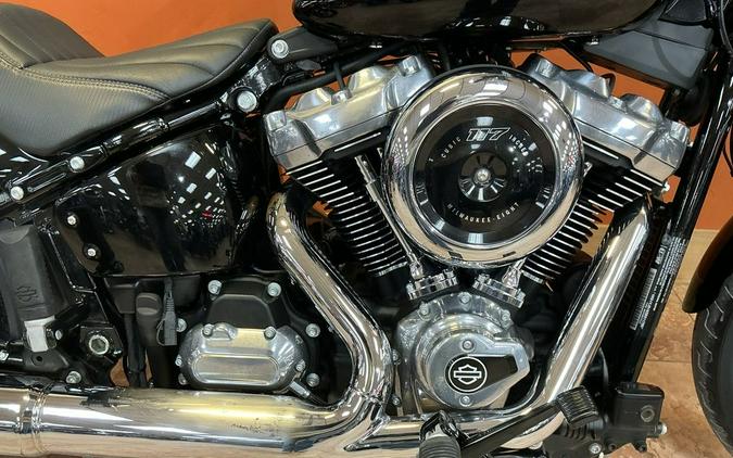 2025 Harley-Davidson® FXBB - Street Bob®