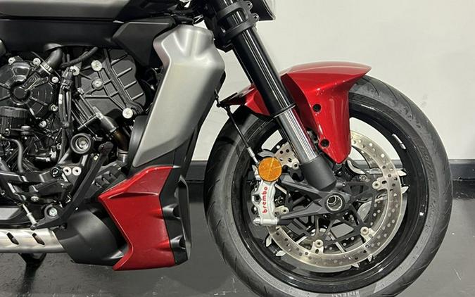 2026 Ducati XDiavel V4 Burning Red