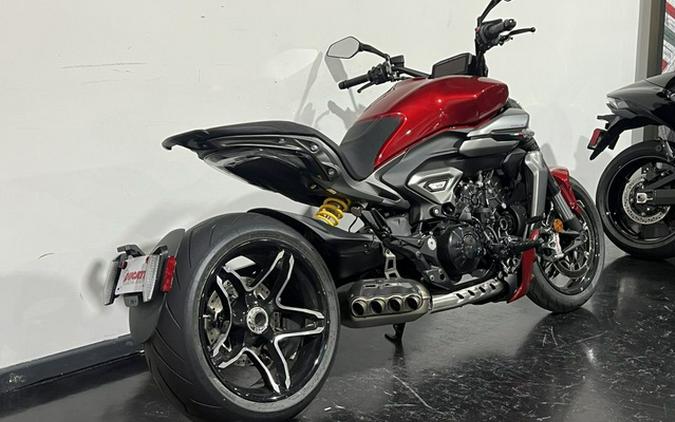 2026 Ducati XDiavel V4 Burning Red