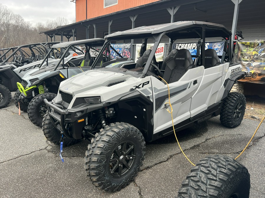 2026 Polaris GENERAL® XP 4 1000 Sport