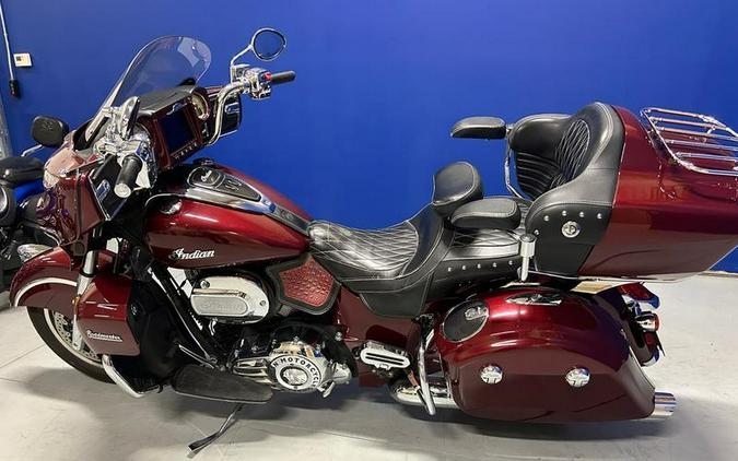 2017 Indian Motorcycle® Roadmaster® Burgundy Metallic