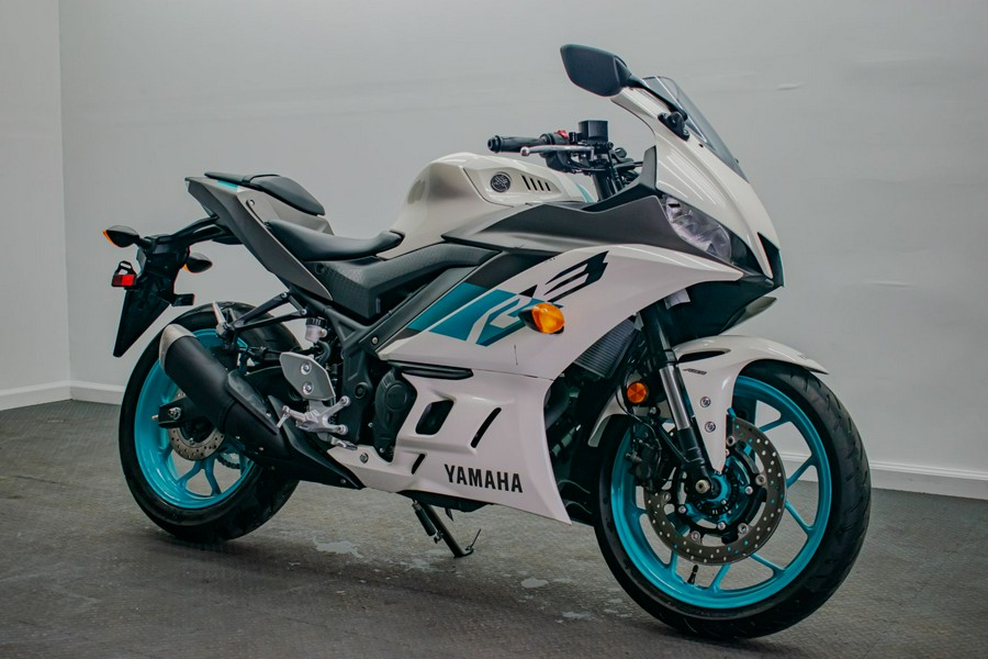 2024 Yamaha YZF-R3