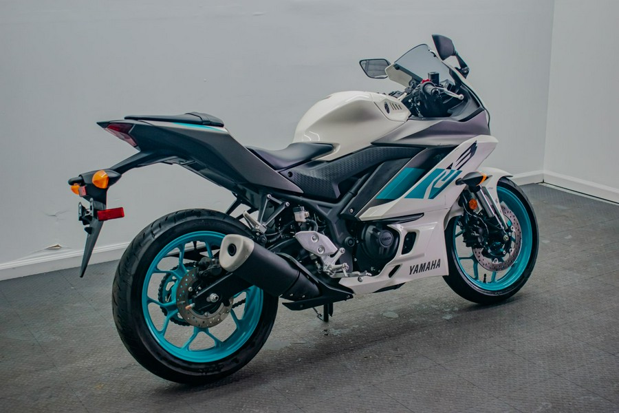 2024 Yamaha YZF-R3