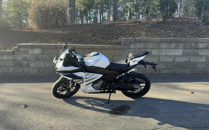 2026 CFMOTO CF300-5US