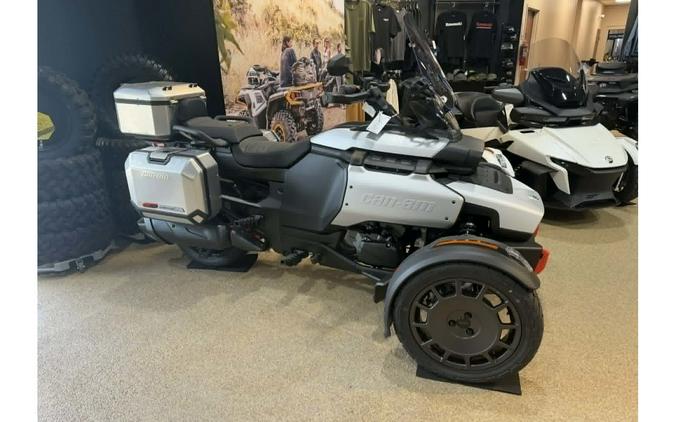 2026 CANYON XT - Can-Am