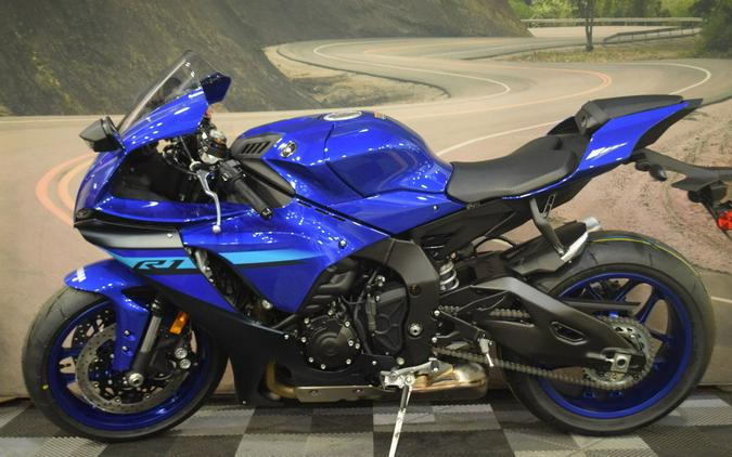 2024 Yamaha YZF-R1