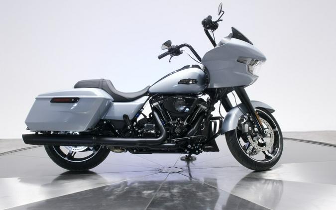 2024 Harley-Davidson Road Glide First Look [14 Fast Facts]