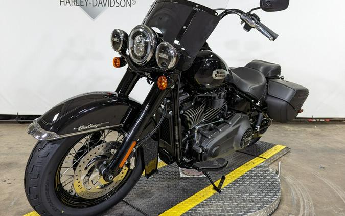 2024 Harley-Davidson Heritage Classic Vivid Black (Black Finish w/Laced Wheels)