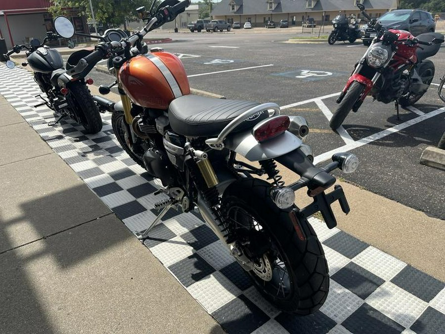 2024 Triumph Scrambler 1200 XE Baja Orange / Phantom Black