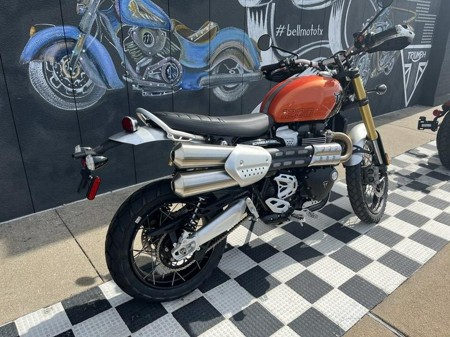 2024 Triumph Scrambler 1200 XE Baja Orange / Phantom Black