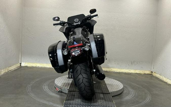 Harley-Davidson® Low Rider™ ST 2025 FXLRST 84630909DT VIVID BLACK