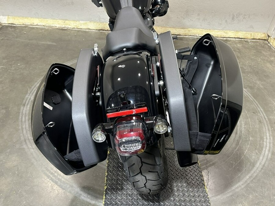 Harley-Davidson® Low Rider™ ST 2025 FXLRST 84630909DT VIVID BLACK