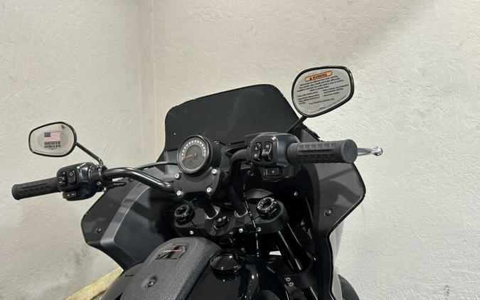 Harley-Davidson® Low Rider™ ST 2025 FXLRST 84630909DT VIVID BLACK