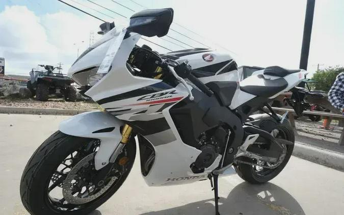 2026 HONDA CBR1000RR