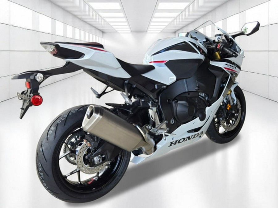 2026 Honda CBR1000RR Base