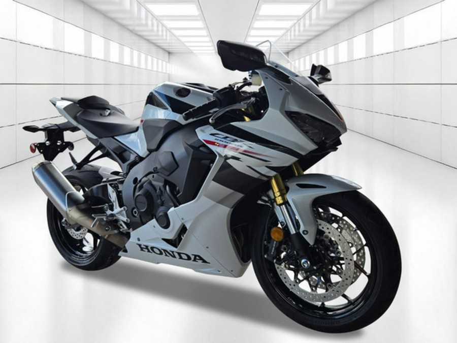 2026 Honda CBR1000RR Base