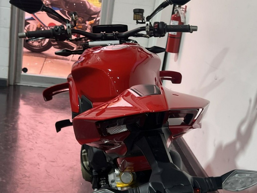 2025 Ducati Streetfighter V4 Ducati Red