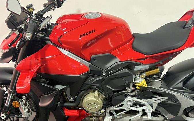 2025 Ducati Streetfighter V4 Ducati Red