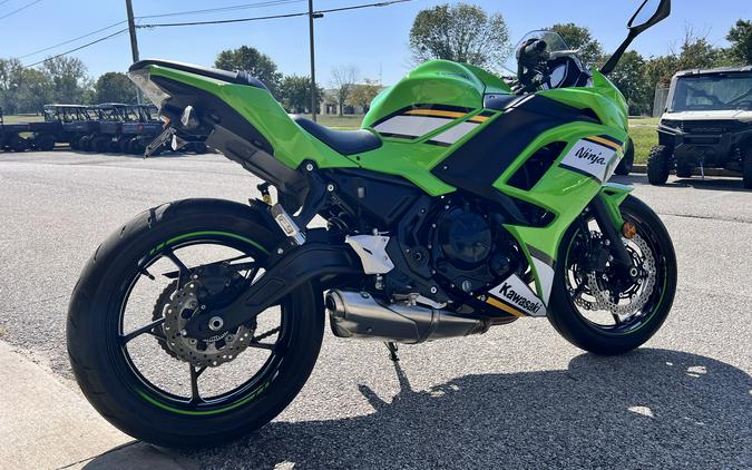 2025 Kawasaki Ninja® 650 KRT Edition ABS