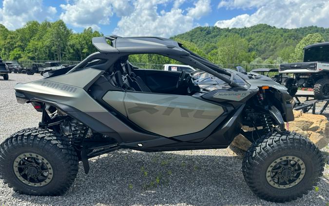 2026 Can-Am Maverick R X RC