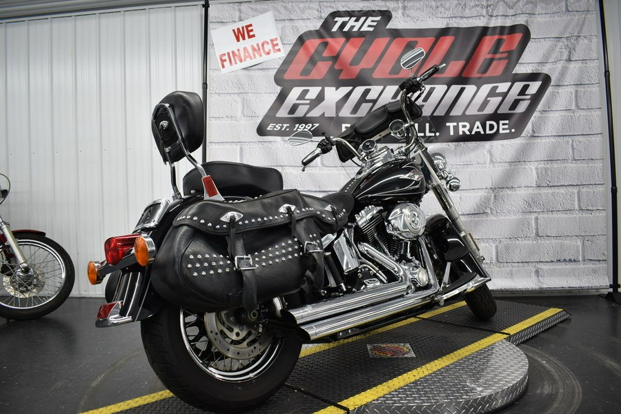 2011 Harley-Davidson® FLSTC - Heritage Softail® Classic