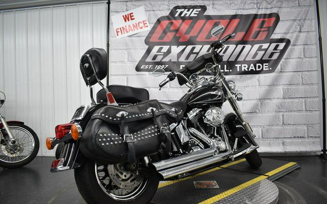 2011 Harley-Davidson® FLSTC - Heritage Softail® Classic