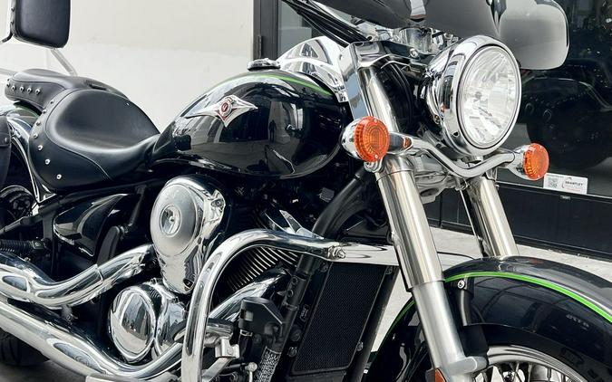 2015 Kawasaki Vulcan® 900 Classic LT