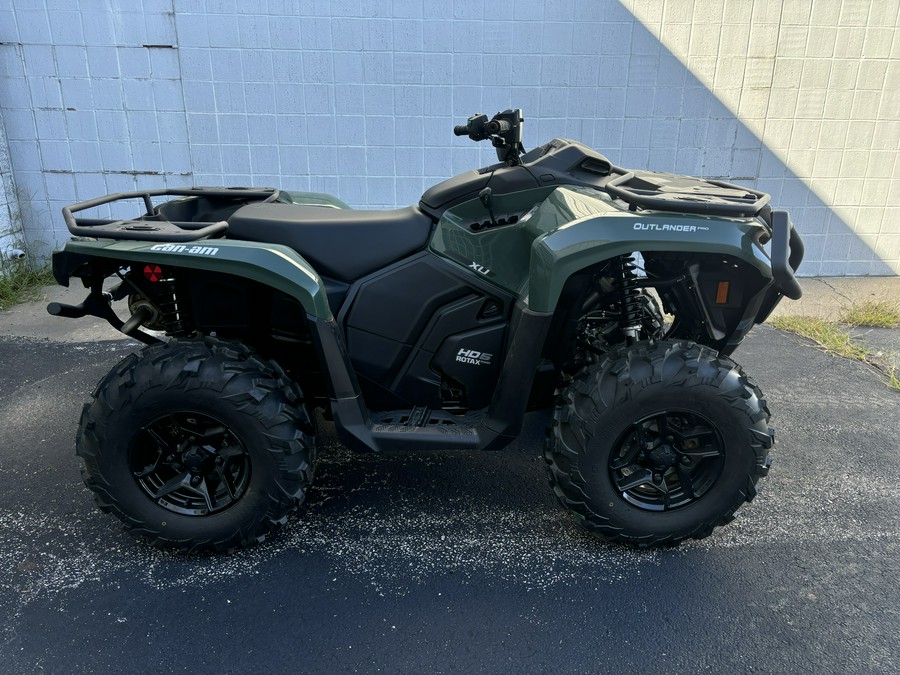 2024 Can-Am™ OutlanderT Pro XU HD5