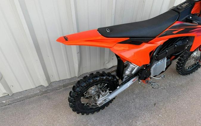 2026 KTM SX E 5