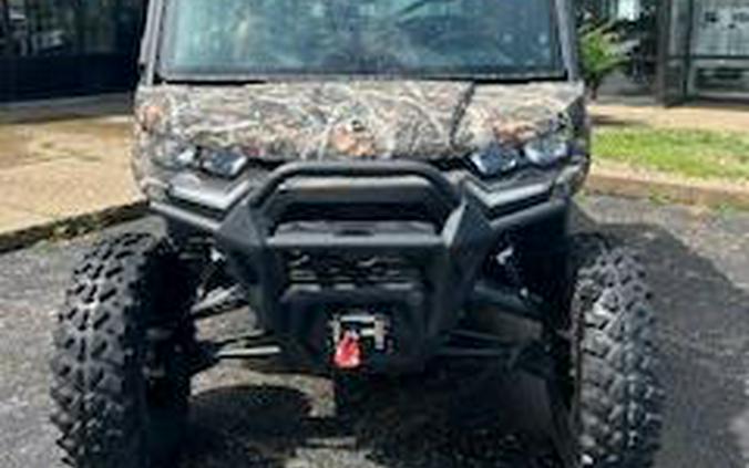 2024 Can-Am™ Defender MAX Limited HD10