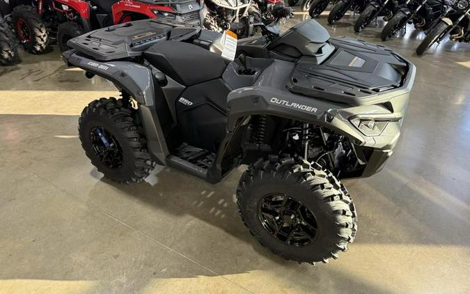 2026 Can-Am® Outlander DPS 850