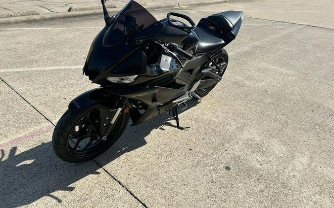 2023 Yamaha YZF R3