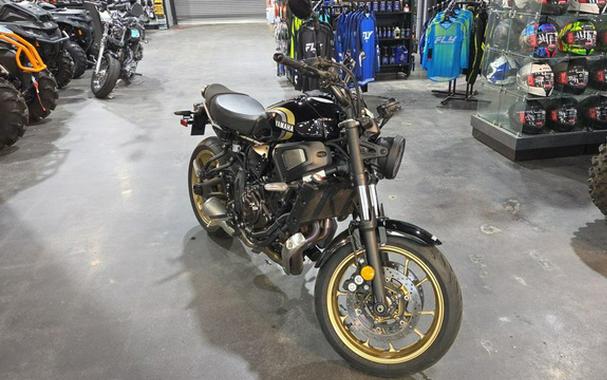 2025 Yamaha XSR 700