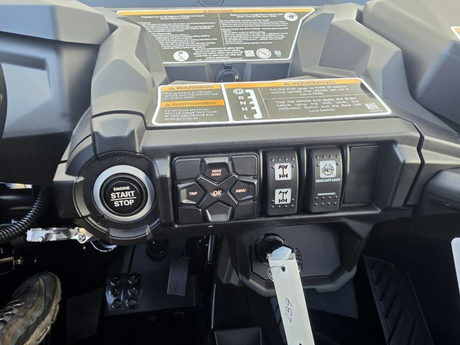 2027 Can-Am Commander XT 700