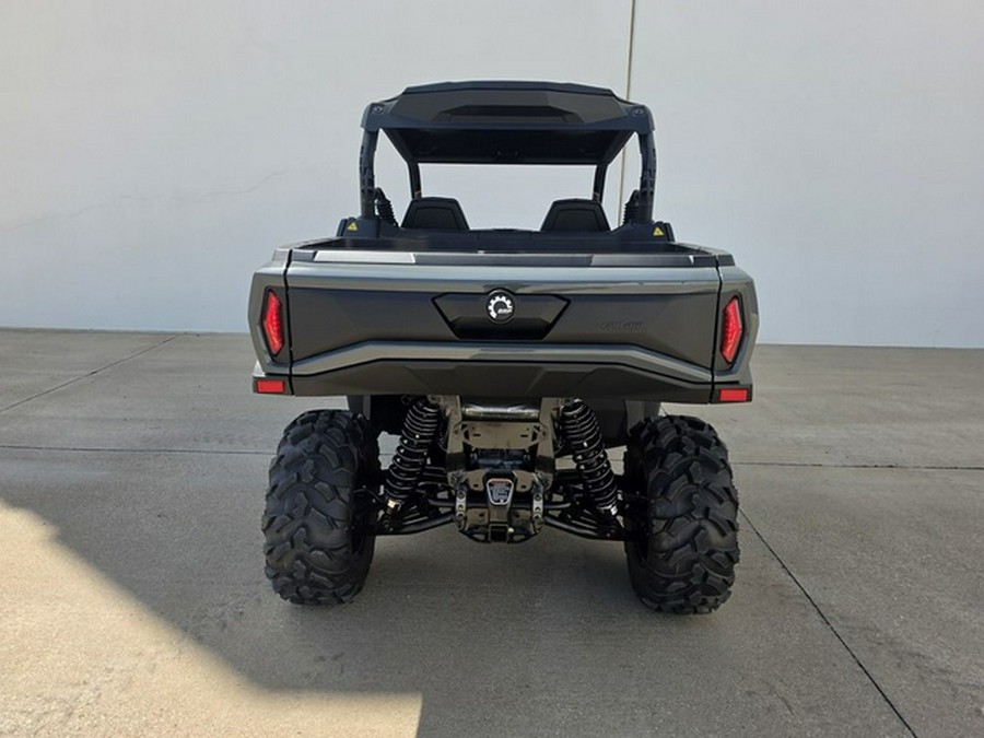 2027 Can-Am Commander XT 700