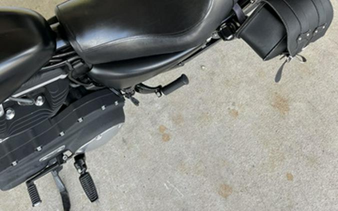 2013 Harley-Davidson XL883N Iron 883
