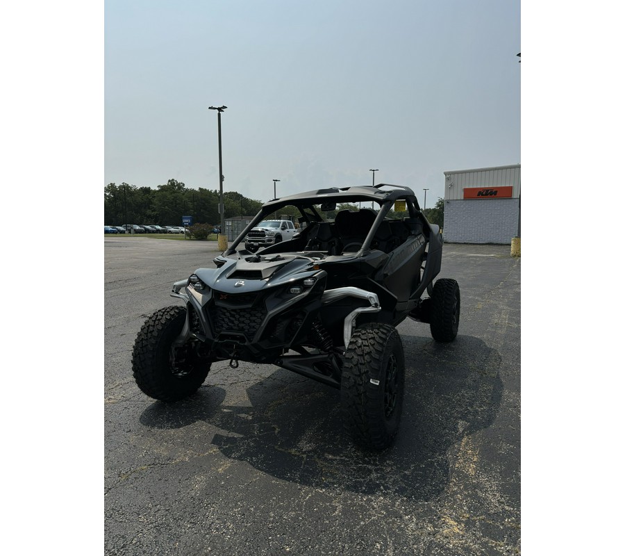 2024 Can-Am™ Maverick R X