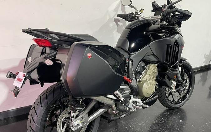 2025 Ducati Multistrada V4 S Travel & Radar Thrilling Black