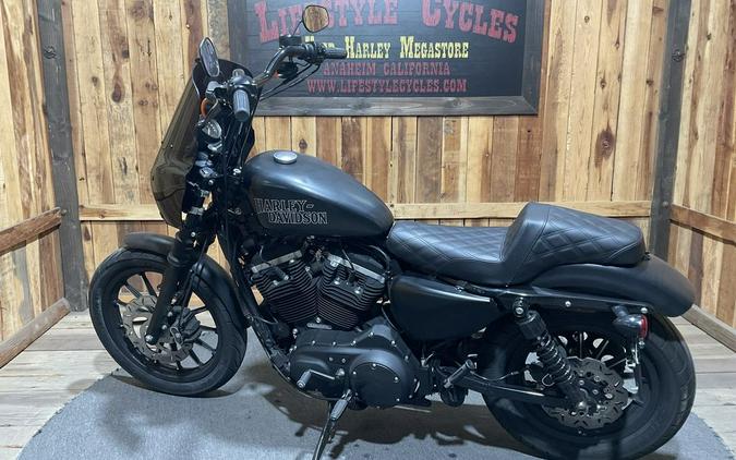 2015 Harley-Davidson® XL883N - Sportster® Iron 883™