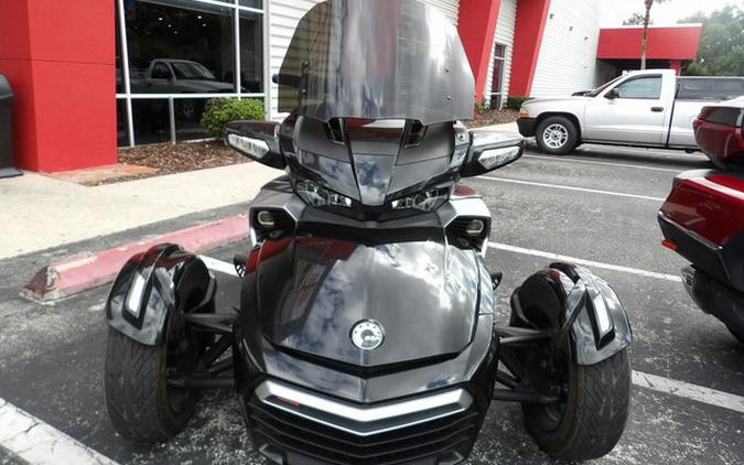 2016 Can-Am Spyder F3 T 6-Speed Semi-Automatic (SE6) Radio