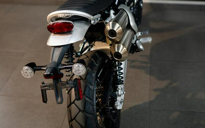 2025 Triumph Scrambler 1200 XE Phantom Black Storm Grey
