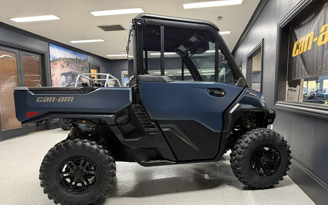 2026 Can-Am Defender Limited HD11