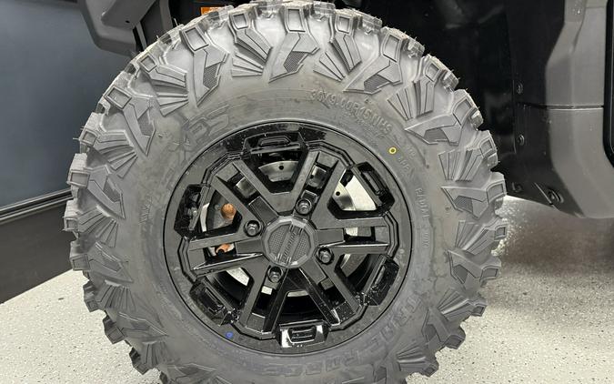 2026 Can-Am Defender Limited HD11