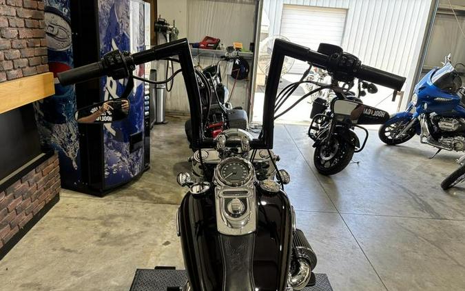 2014 Harley-Davidson® FLD - Dyna® Switchback™