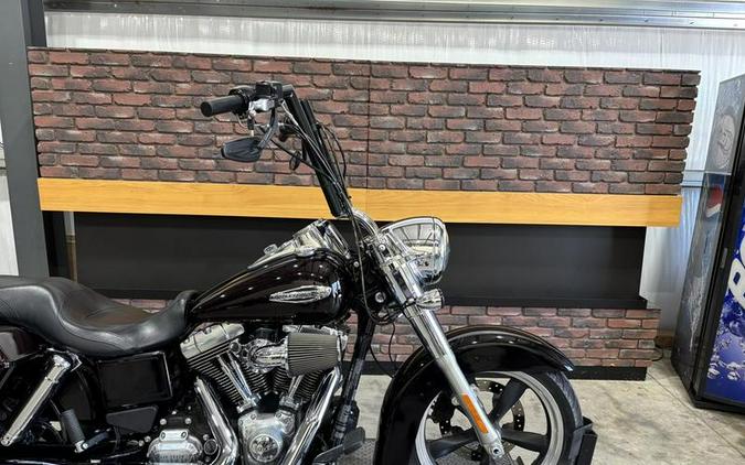 2014 Harley-Davidson® FLD - Dyna® Switchback™
