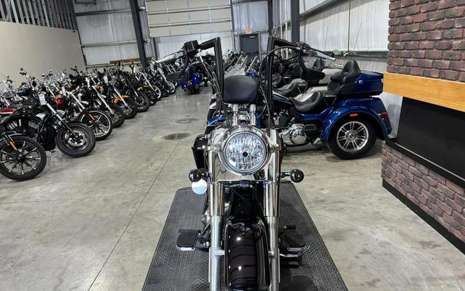 2014 Harley-Davidson® FLD - Dyna® Switchback™