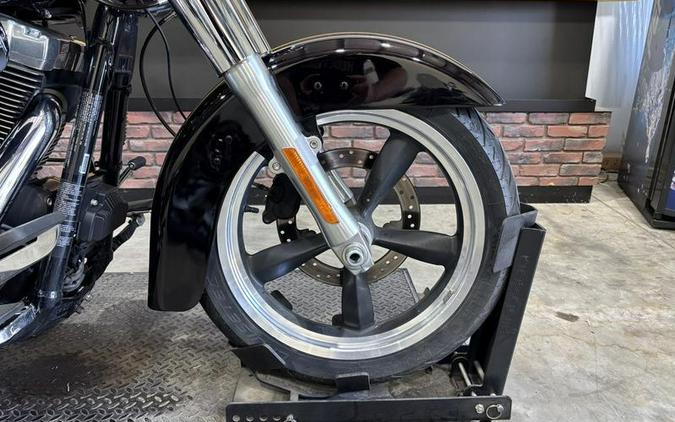2014 Harley-Davidson® FLD - Dyna® Switchback™