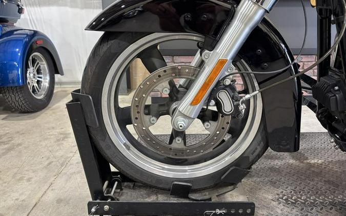 2014 Harley-Davidson® FLD - Dyna® Switchback™