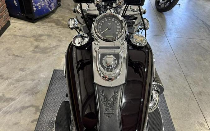 2014 Harley-Davidson® FLD - Dyna® Switchback™